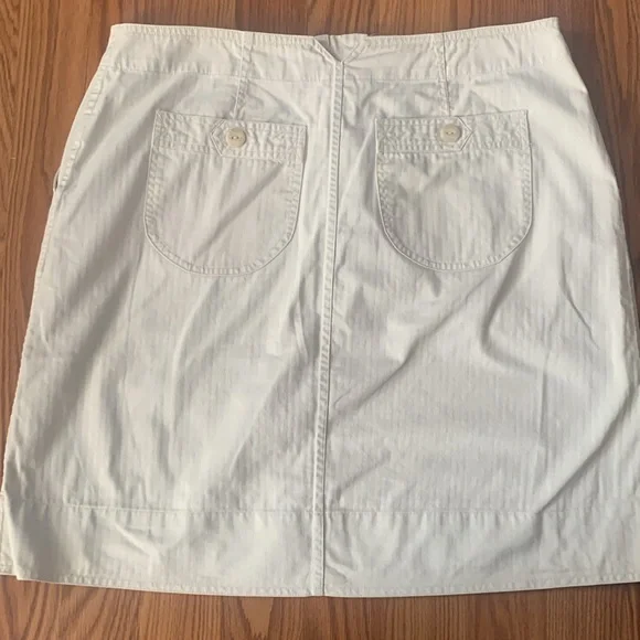 Christopher & Banks Khaki skirt size 8 - Picture 3 of 7